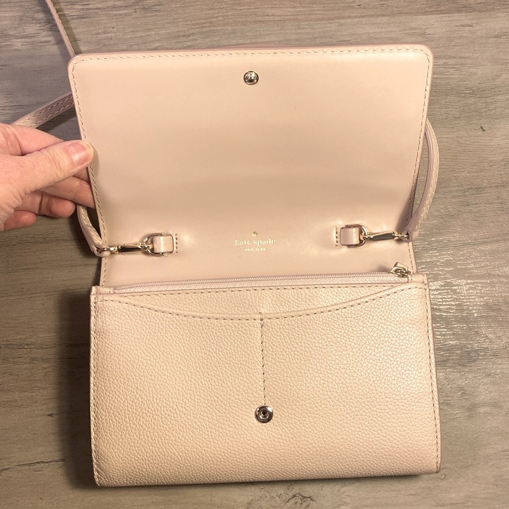 NWOT. Kate Spade Blush Pink Purse with Pearl Detailing. - Picture 5 of 12